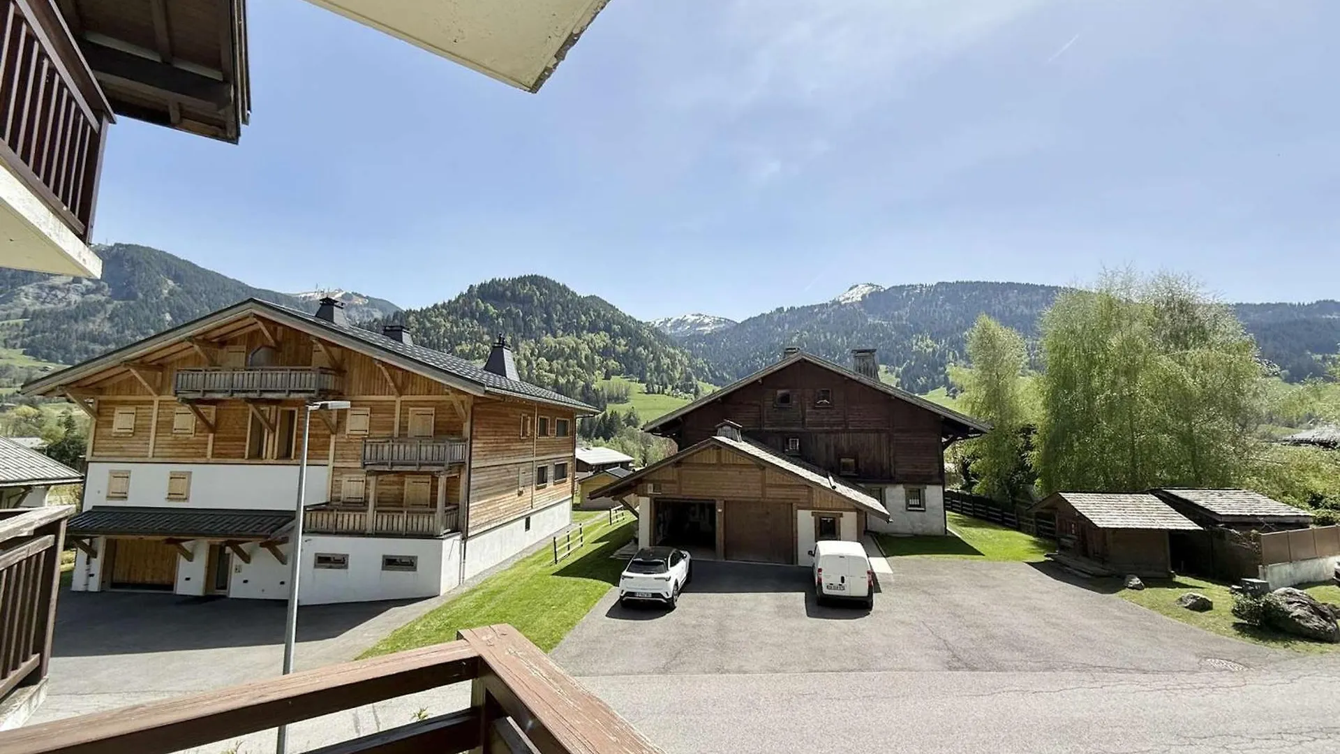 Daire Appartement 2 Chambres A Praz-Sur-Arly Avec Parking - Fr-1-603-125